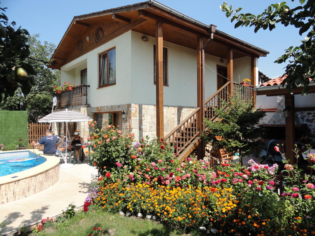 Villa Lirik Bansko Luaran gambar